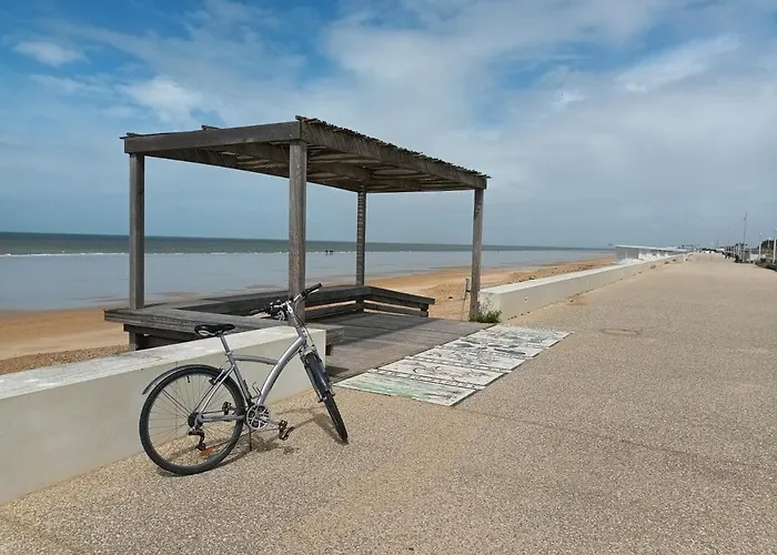 Casa vacanze Maison Bord De Mer, Dans Impasse Au Calme D'une Résidence. *